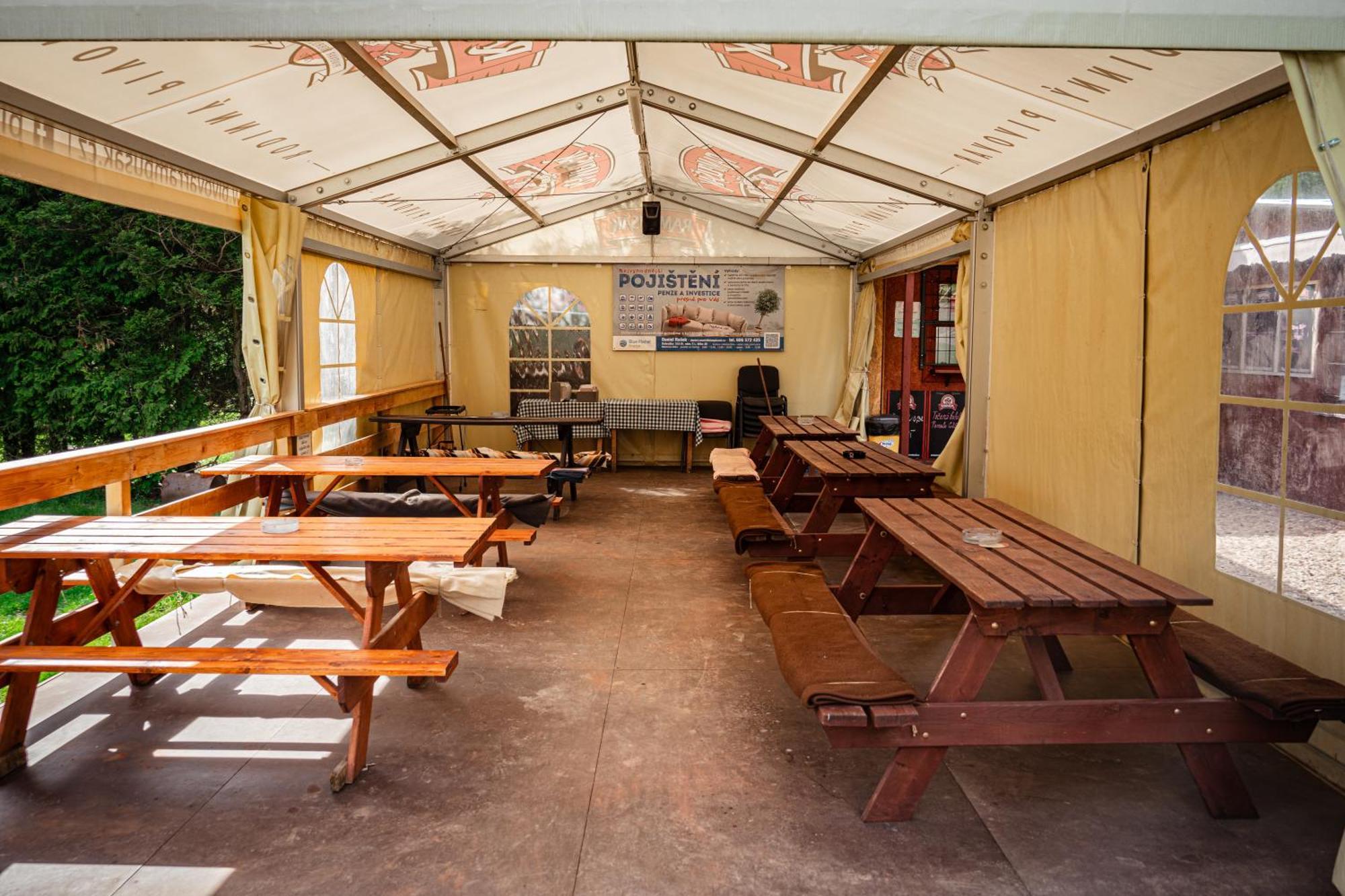 Karavan 3 V Arealu Koupaliste Bystre V Orlickych Horach Exteriér fotografie